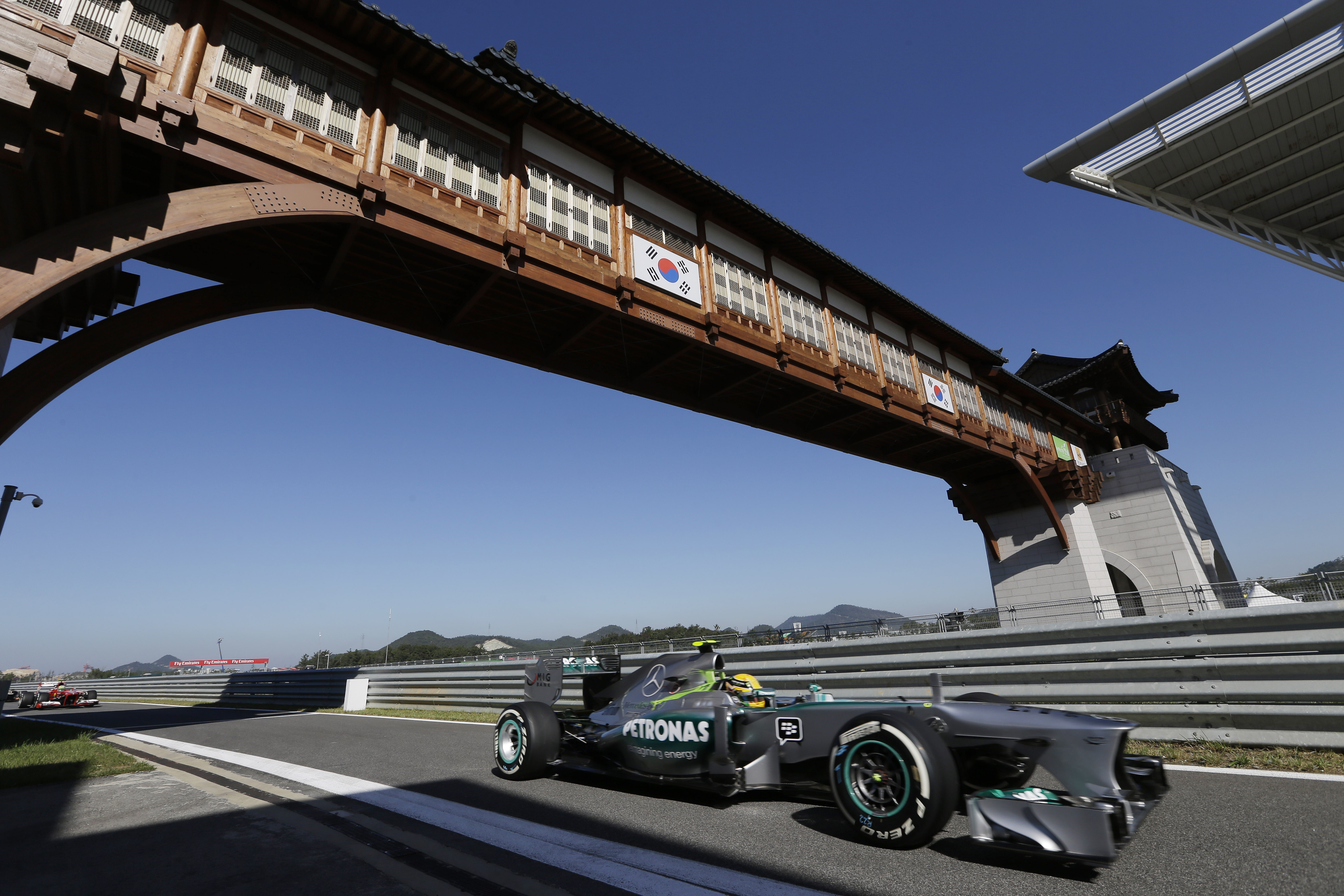 GP Κορέας 2013: Ο L. Hamilton επικράτησε και στις δεύτερες ελεύθερες δοκιμές